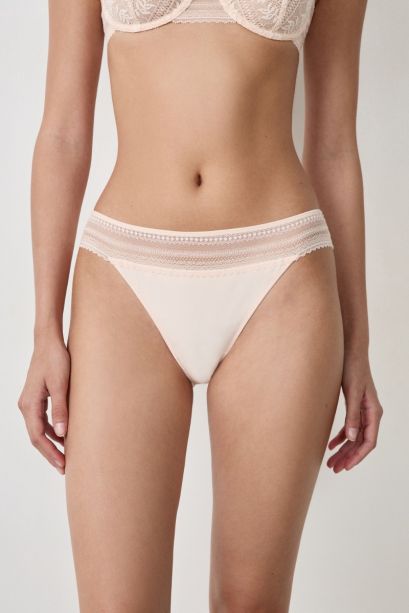 Klasikinio modelio kelnaitės AURA (ETAM) 